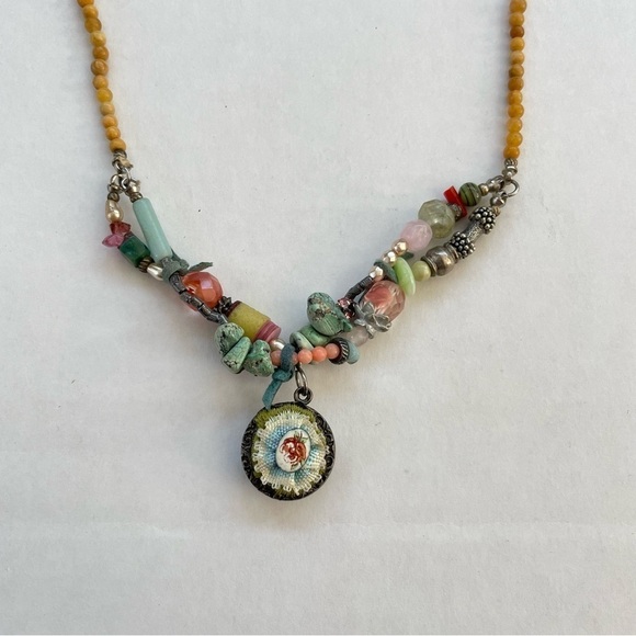 Designer Boutique Necklace - Picture 3 of 8